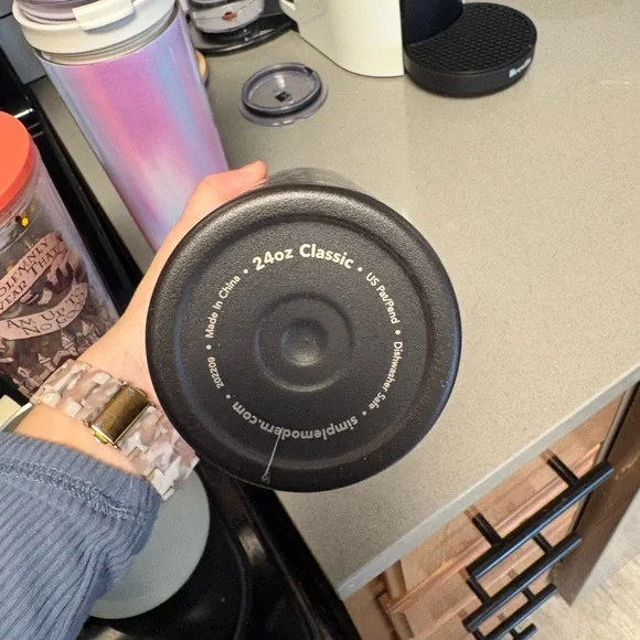 Cups - Picture 5 of 14